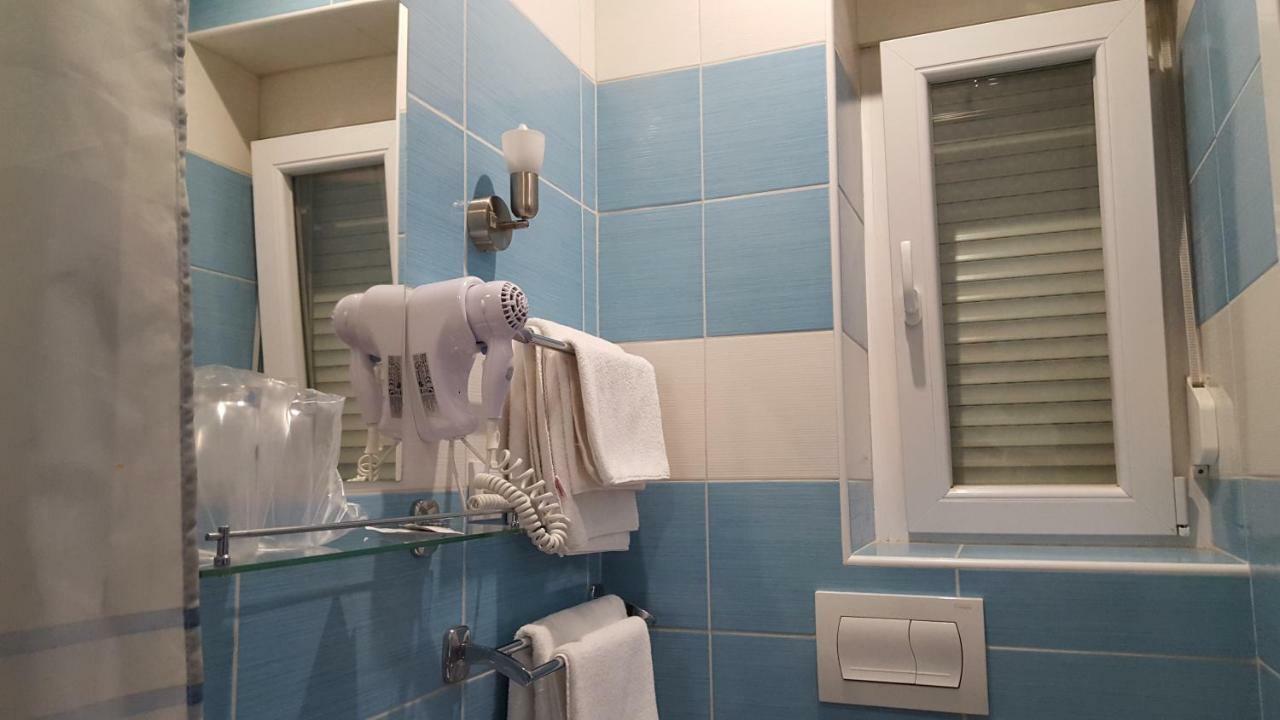 Gostinjska kuća Sobe Roni 3*